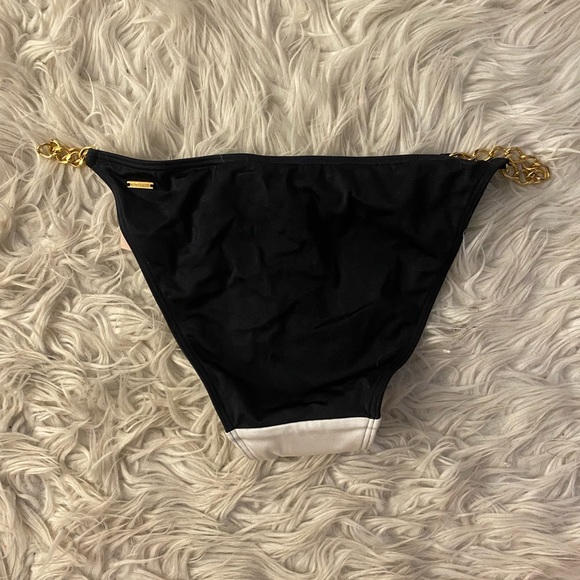 Victoria Secret bikini bottoms. - Picture 2 of 3